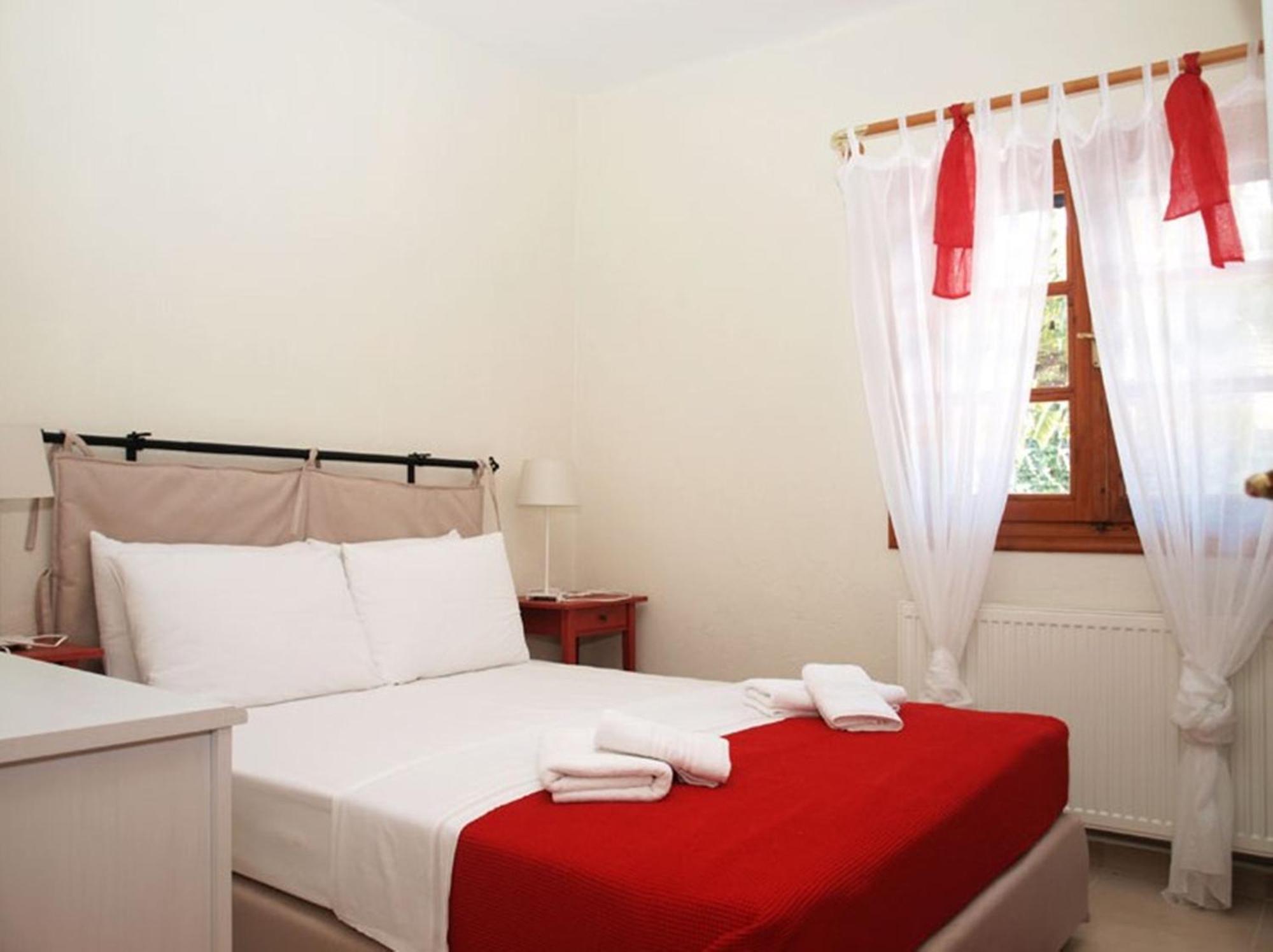 Filippos Resort By The Sea Вурвуру Екстер'єр фото